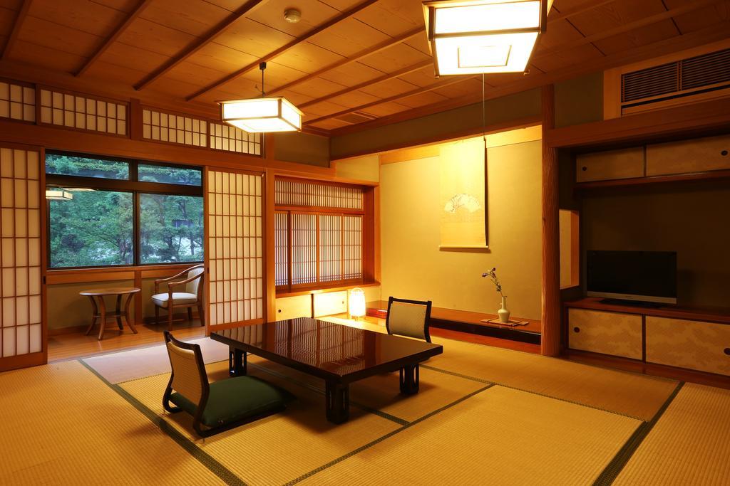 Hotel Mikiya Toyooka  Zewnętrze zdjęcie