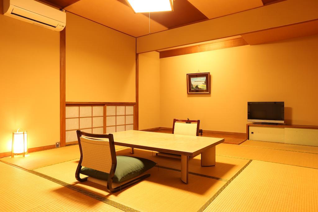 Hotel Mikiya Toyooka  Pokój zdjęcie